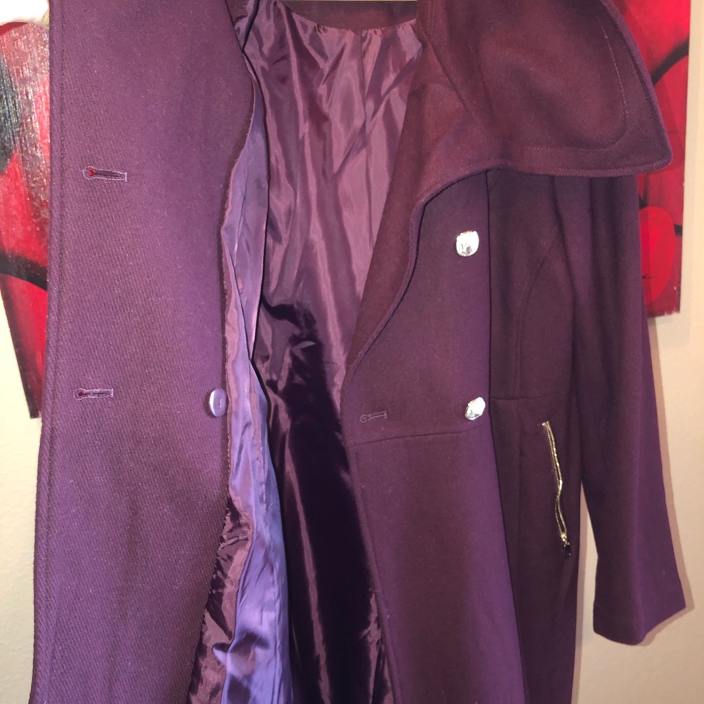 NWOT Liz Claiborne Long Coat. - Picture 4 of 6